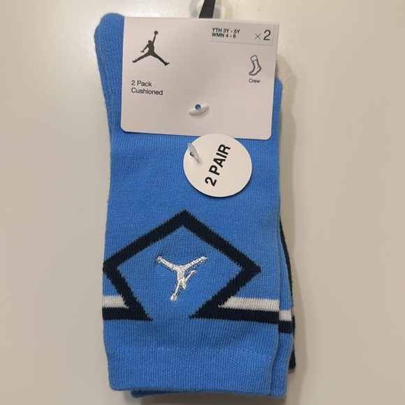 NWT Jordan Diamond Logo Blue Crew Socks sz 3Y - 5Y - Picture 3 of 4